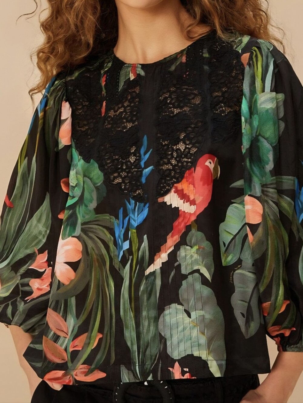 FARM RIO Midnight Macaw Fiesta Blouse Women's Size Large Black NWOT